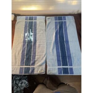 Pair Of Vintage Fieldcrest Royal Velvet Mid Century Modern Hand Towels USA